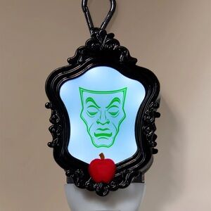Evil Queen Mirror Light-Up PocketBac Holder